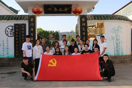 说明: C:\Users\ADMINI~1\AppData\Local\Temp\WeChat Files\e9b212ace35c856ae98435e6f443b2e.jpg