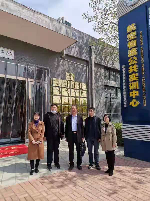 说明: C:\Users\ADMINI~1\AppData\Local\Temp\WeChat Files\6f5d20620f47b2ffcdafbfabc9b4c83.jpg