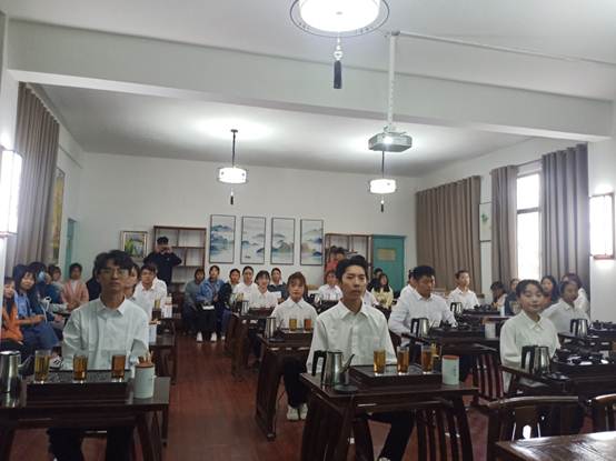 说明: C:\Users\ADMINI~1\AppData\Local\Temp\WeChat Files\fbfb8355a87f054382811a39cd6bd52.jpg